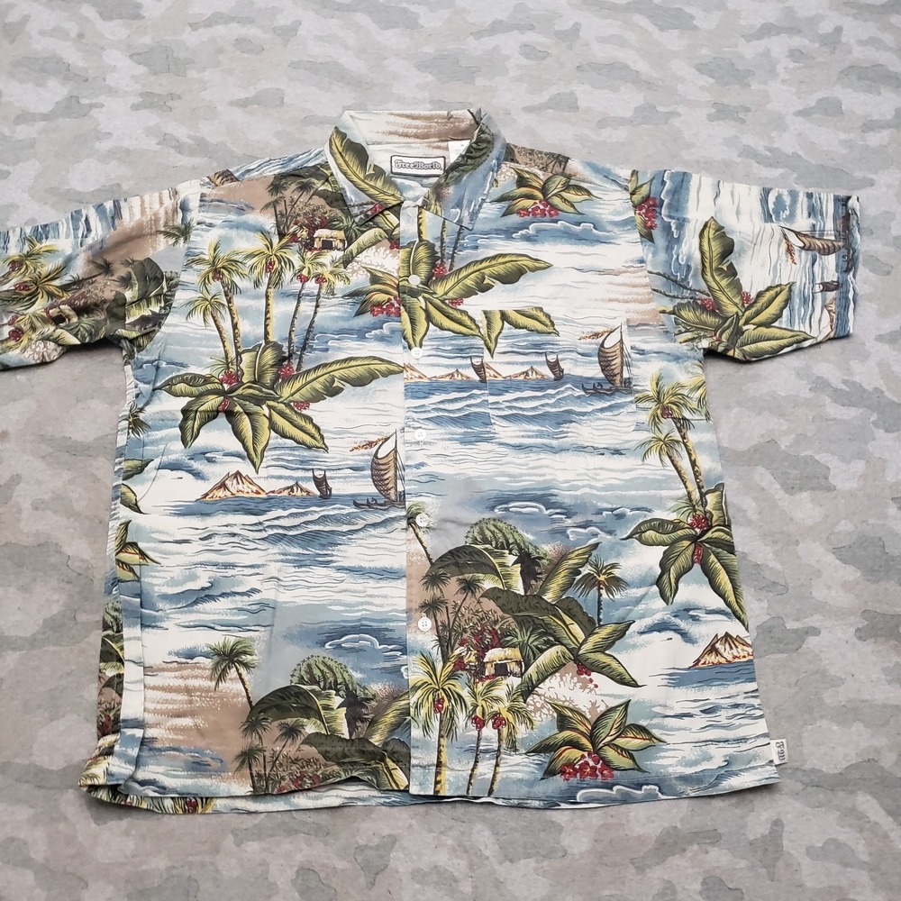 Free World Hawaiian Shirt Mens Medium Blue Short Sleeve Button Beach Palm Tree
